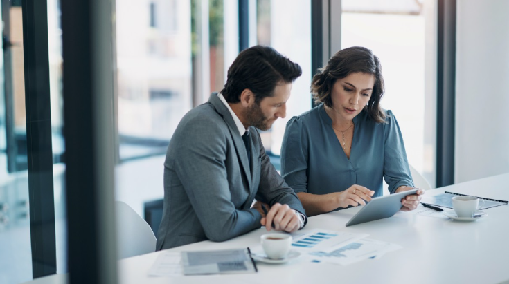  Insights Report: Platforms for growth: unlocking mid-market success with AI